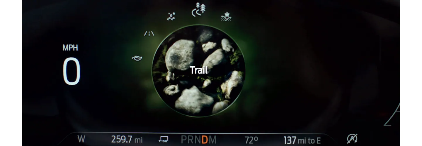 Ford Explorer Limited - Dĩ An Ford ford explorer limited 1029 10 - Dĩ An Ford