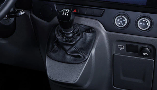 ford transit tieu chuan 1073 13 - Dĩ An Ford