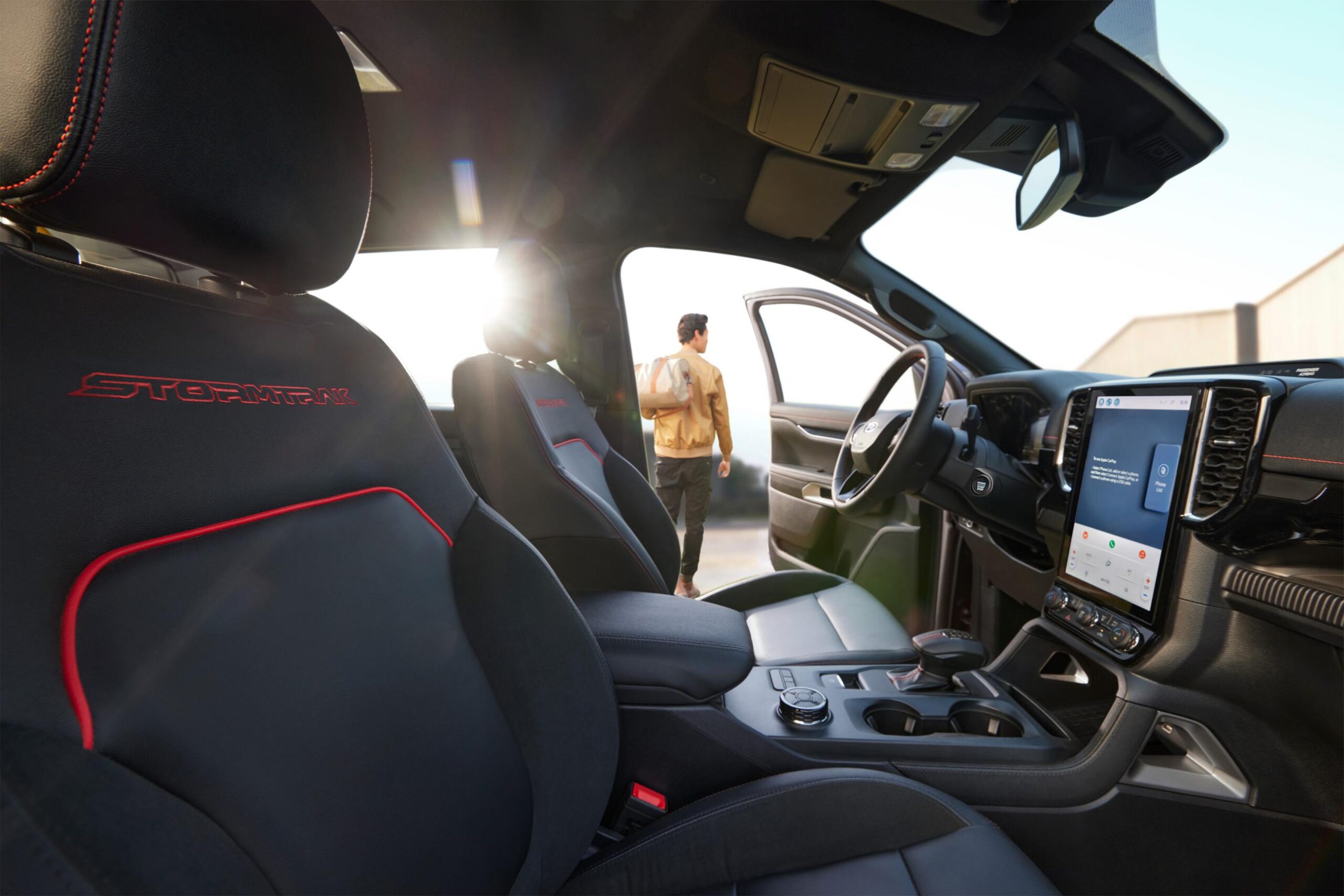 noi that ford ranger stormtrak scaled - Dĩ An Ford