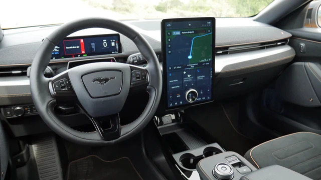 Ford MusTang Mach E - Dĩ An Ford nội-thất-Ford-Mustang-Mach-E